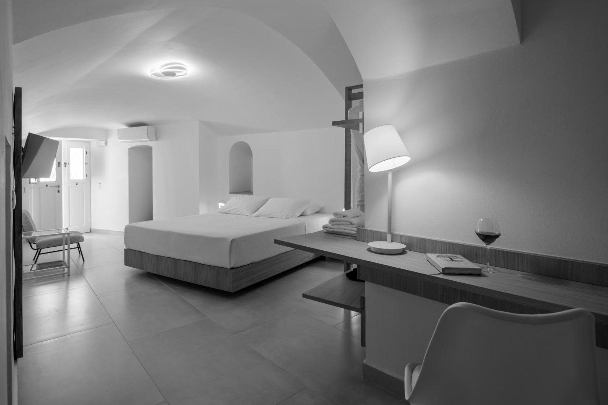 Anemos Family Suites サントリーニ エクステリア 写真